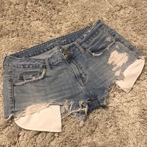 American Eagle distressed shorts